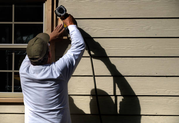 Storm Damage Siding Repair in Pine Lawn, MO